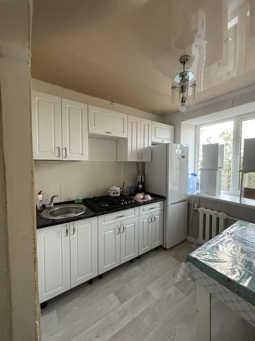 Үй сатылады гришина 72/1