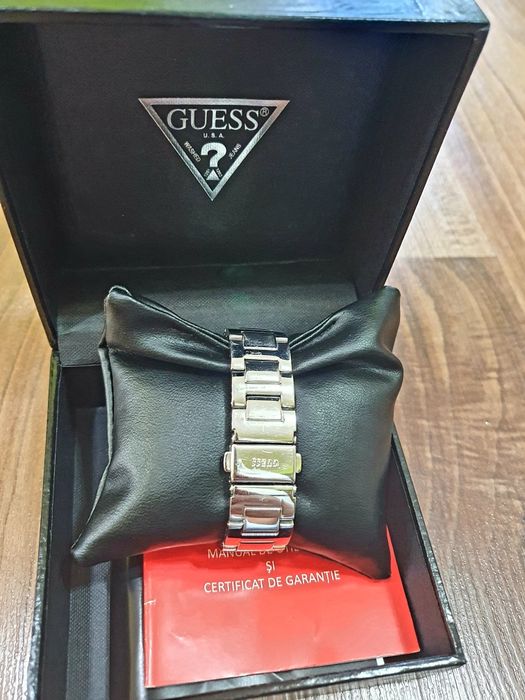 Ceas dama  Guess