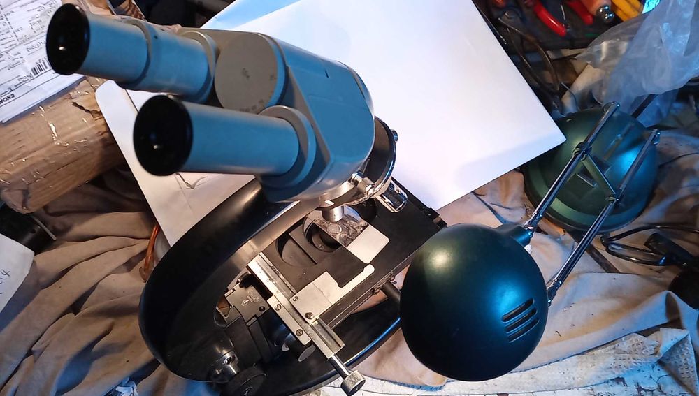 За дете и възрастен - далекоглед, телескоп, микроскоп, бинокъл