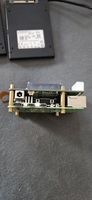 Raspberry 5 + hat + 2 ssd (2tb)
