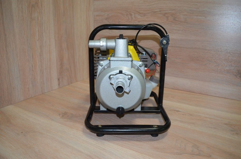 Мотопомпа бензиновая Теха