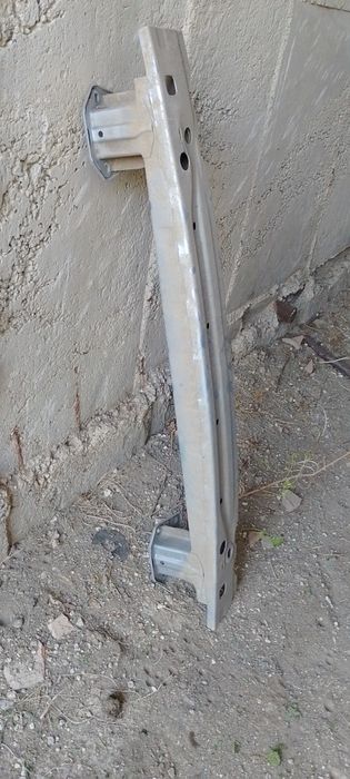 Основа за задна броня за Субару Аутбек 2012г. Греда под задна броня,