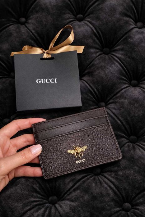 гучи кардхолдър портмоне ново кожено  пчела gucci унисекс кафяв кафяво