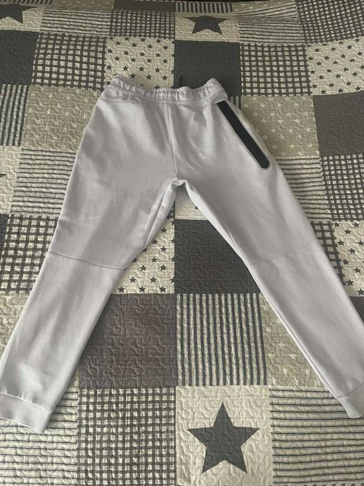 Nike - долнище за момче ръст 158-170 см