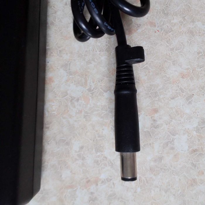 Блок питания для ноутбука Hp 90w.