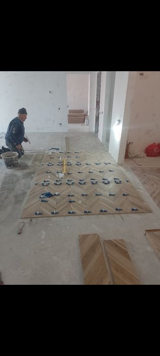 Renovări apartamente case tot ce tine de construcții