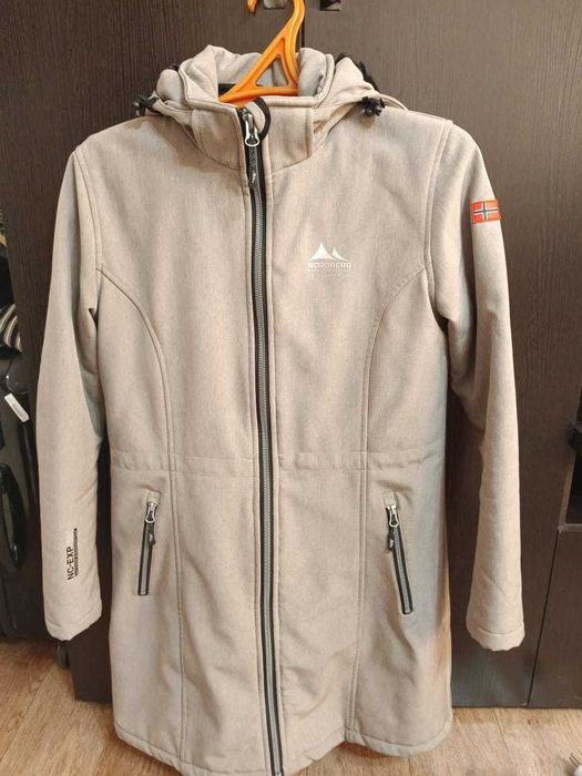 Молодежный плащ
O'STIN