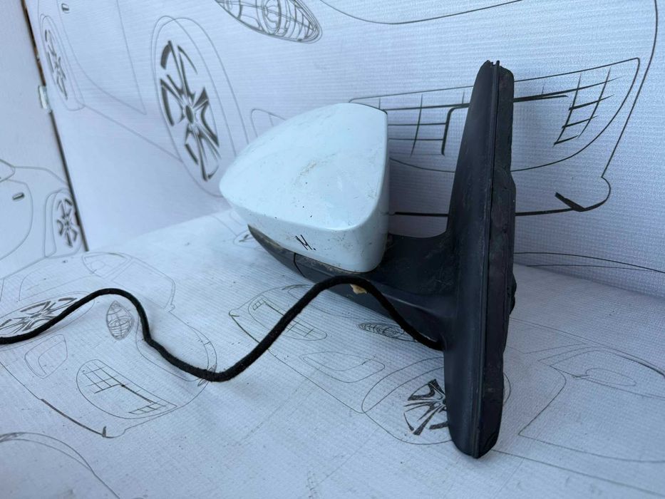 Oglindă Retrovizoare Dreaptă Electrică 6 Pini Skoda Octavia Mk3 5E 5E2857508N / 857508N 2015 / [2013-2019] / (5A3)