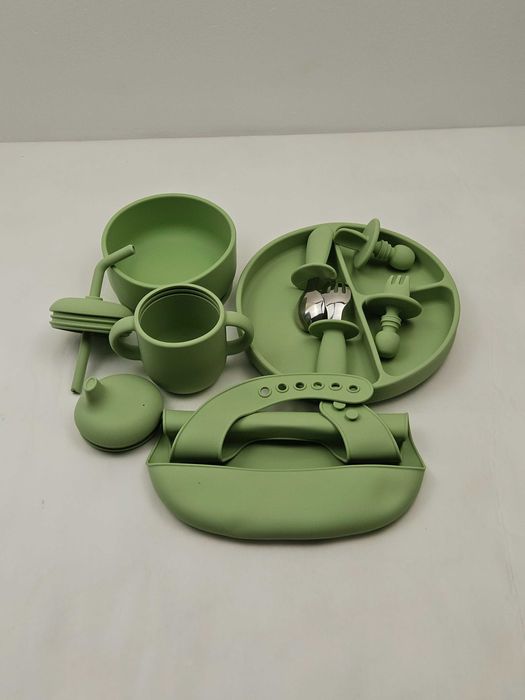 Set hranire bebelusi 10 piese, silicon alimentar, verde