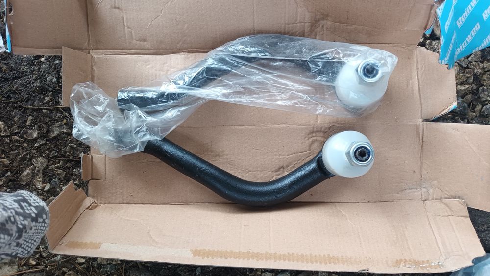 vand piese pentru seat alahambra se potrivesc si la sharan