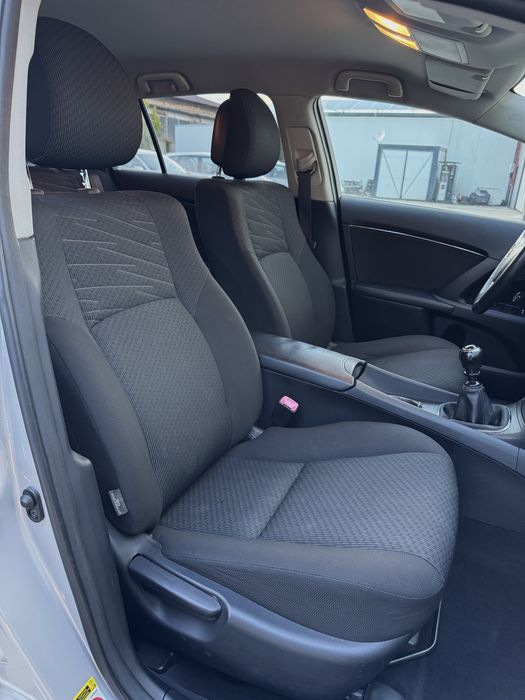 Toyota Avensis 2.0 Executive