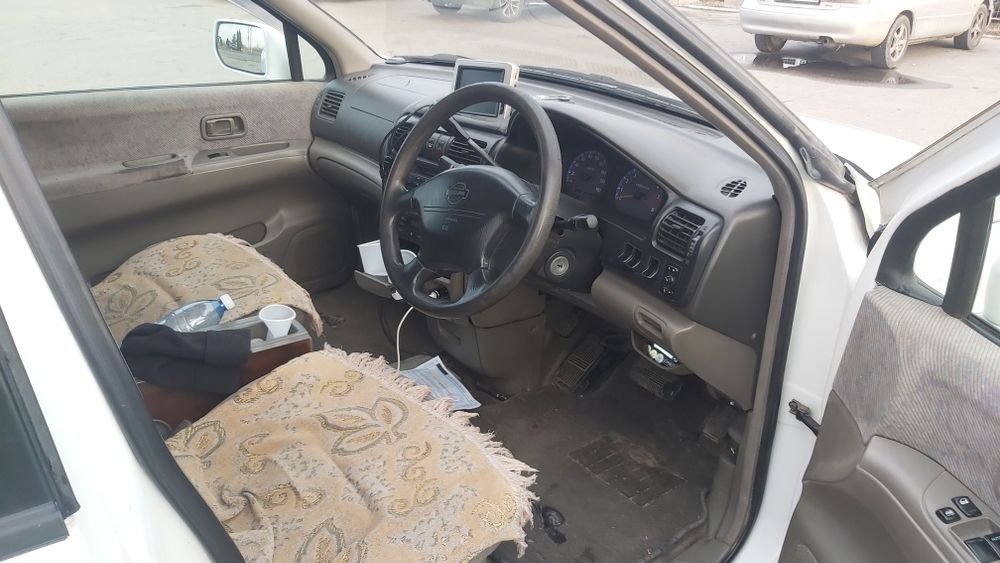 Продам просторную машину