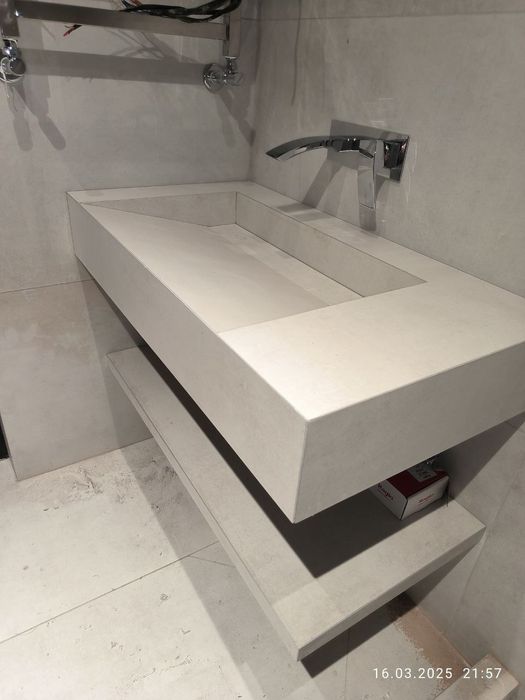 Умывальник из керамогранита