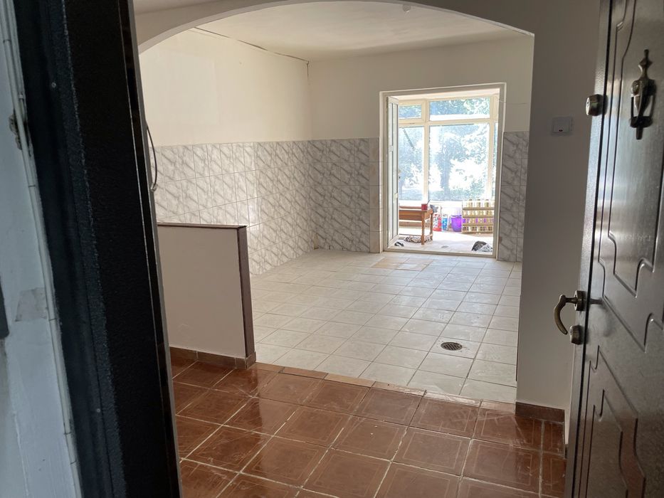 Apartament 3 camere plus extensie de vanzare