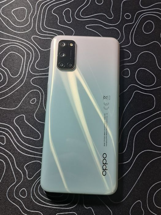 OppoA52 в хорошом состояние