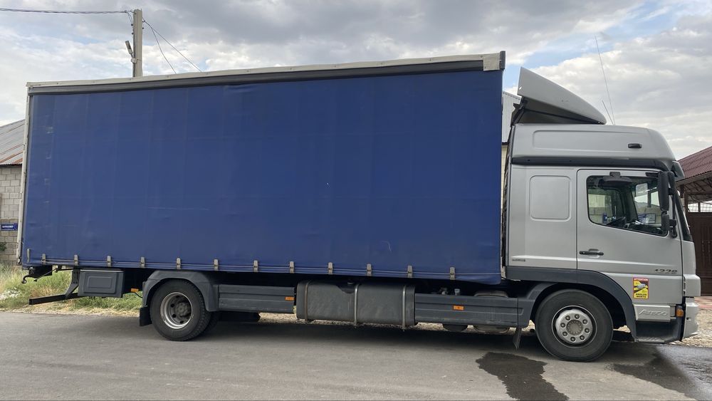 Продается  машина Mersedes-Benz Atego