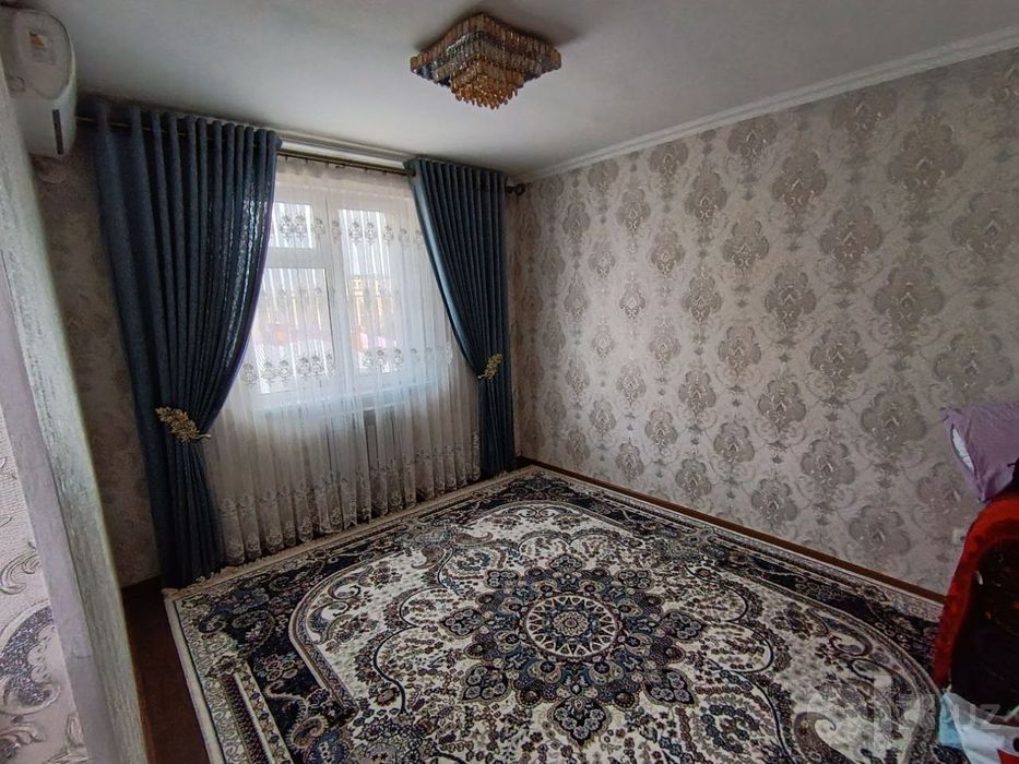 Продаётся 3 комтаня квартира