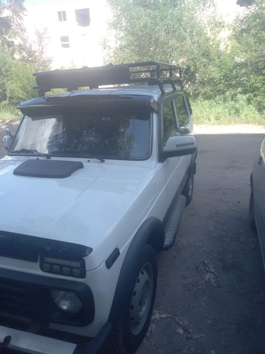 Продам ниву 21214