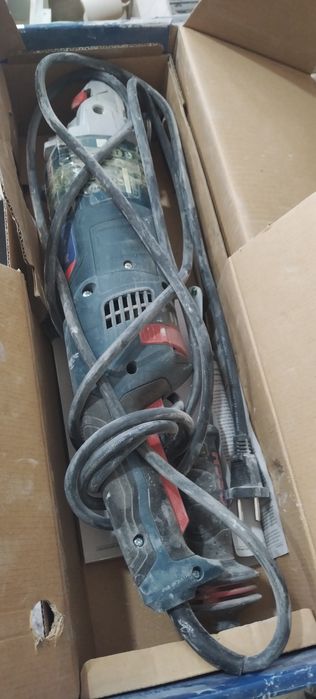 Бтлгарка BOSH 230