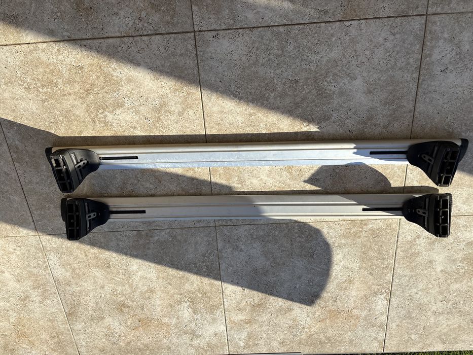 Bare Thule Wingbar 961