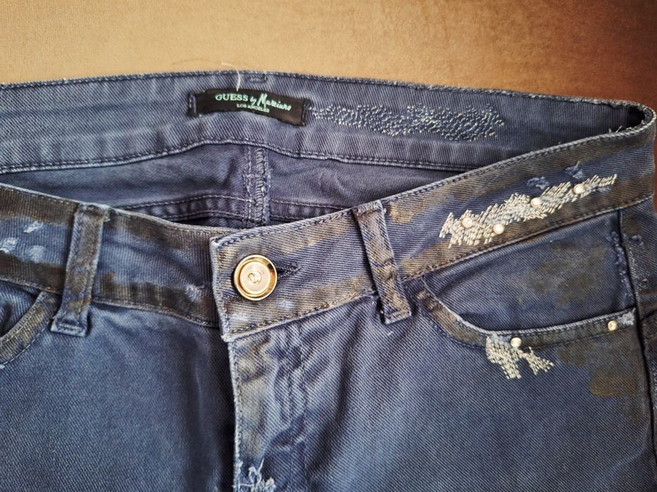 Guess нови дънки 29 размер