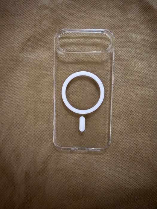Чехол с карбоновой текстурой для iPhone 17 Air