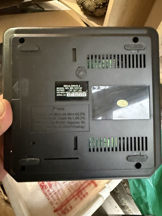 стара игрова конзола сега мега драйв 2