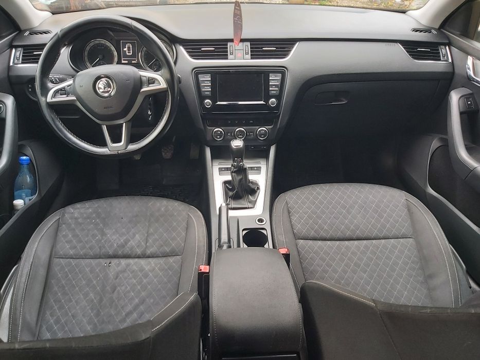 Skoda Octavia 2015 2.0 4x4 manuala