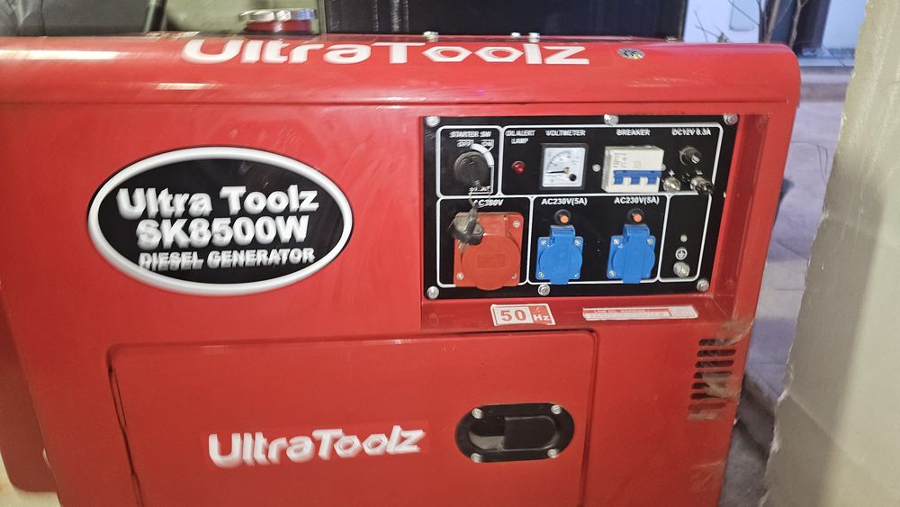 Generator diesel Ultra Toolz SK8500W 6.5 kW / 8.5 kW Trifazic, aproape nou