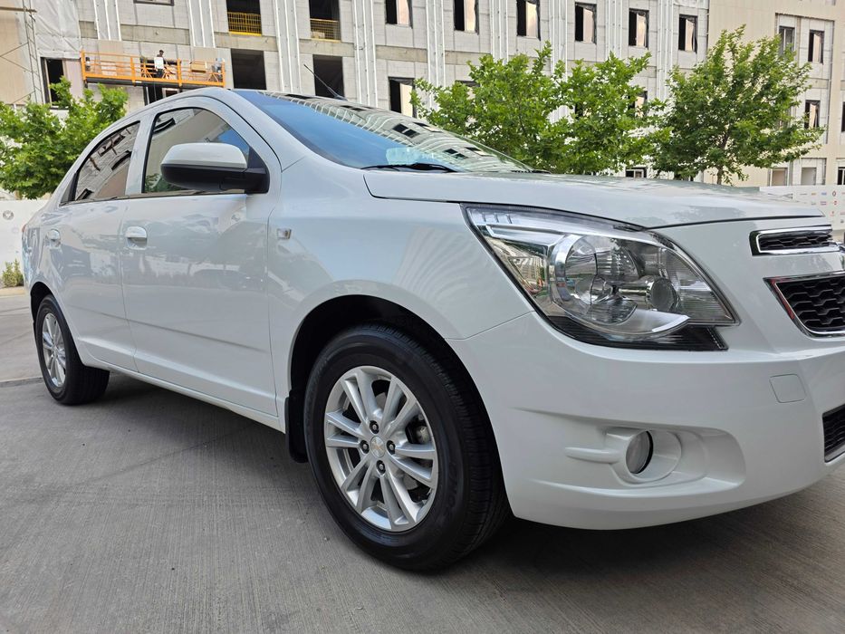 Продаю свой Chevrolet Cobalt АТ, 2025 года, пробег 20 000 км