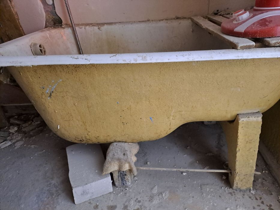 Продам советскую ванную