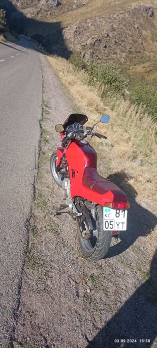 Мотоцикл  Honda VTZ250