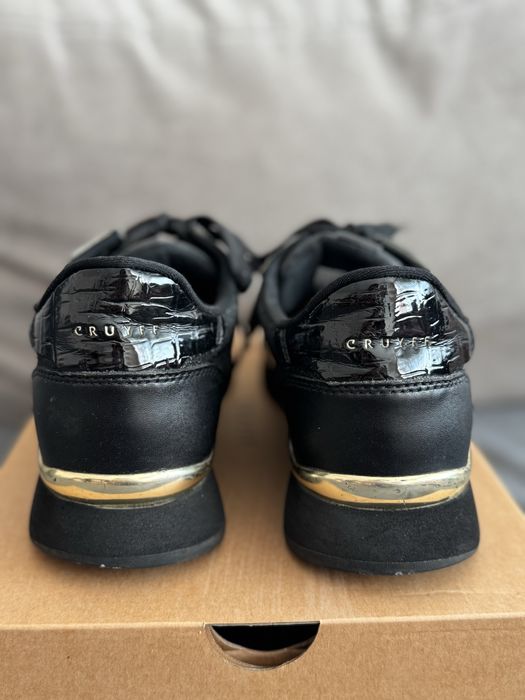 Дамски маратонки/сникърси Cruyff