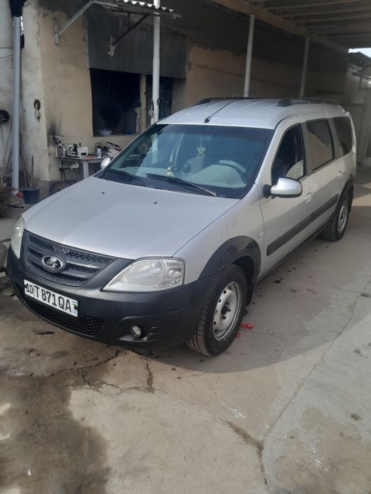 Lada Largus mashina zor Moy yemaydi Balon yangi 7orindiq 3ta 30talik