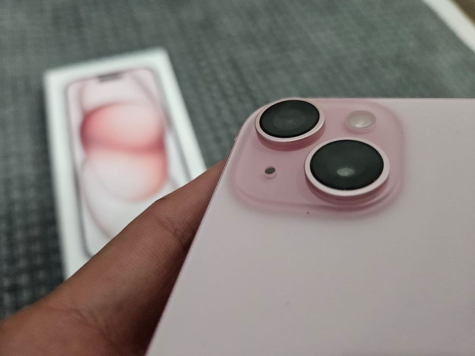 Продам Iphone 15,256 GB