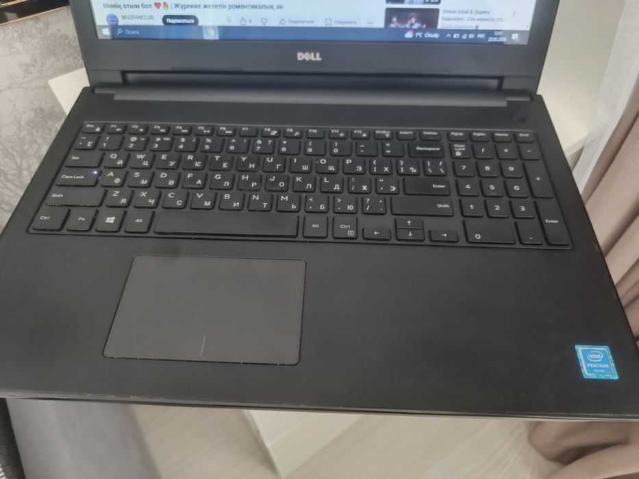 Ноутбук Dell в отличном состоянии