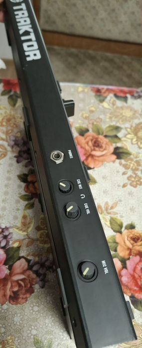 Vand Consola Traktor kontrol S4