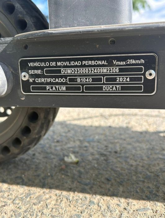 Trotineta Ducati