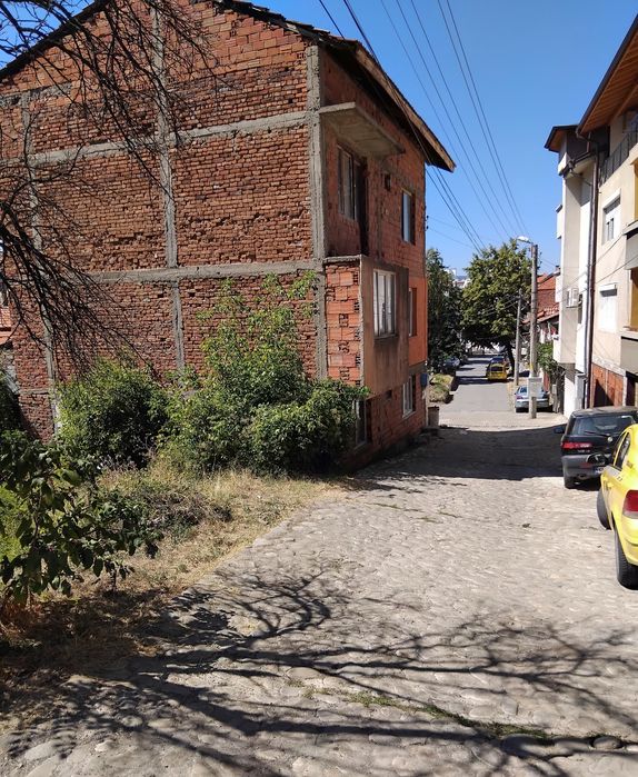 Продава парцел в гр.Кюстендил