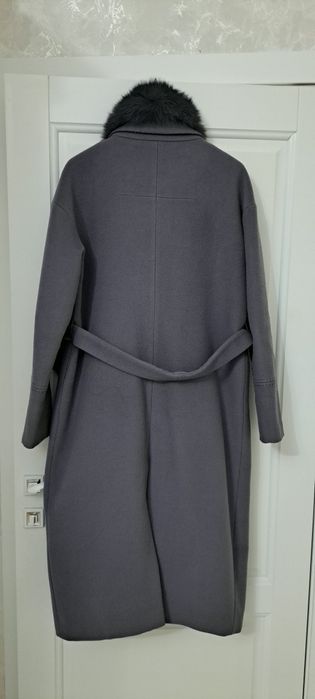Продам женское пальто