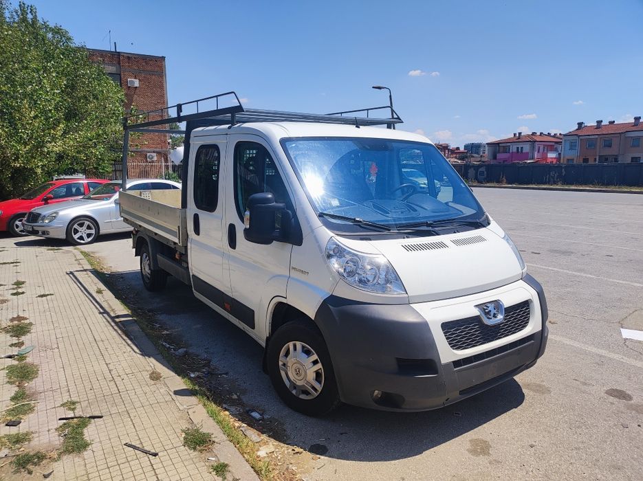 Продавам багажник за бус