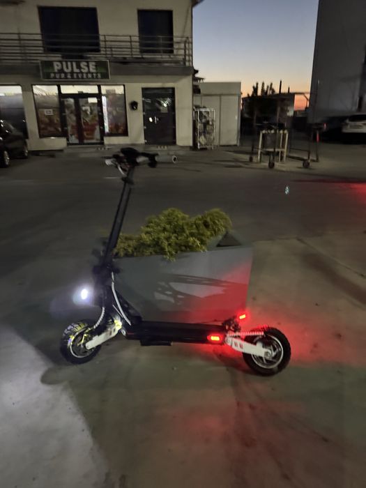 vand urgent‼️‼️‼️ kukirin g2max custom