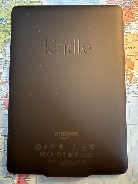 Kindle Paperwhite 2 (Generatia a 6-a)