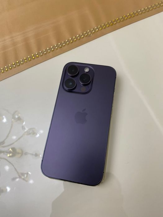 Продам iphone 14 pro в хорошем состоянии