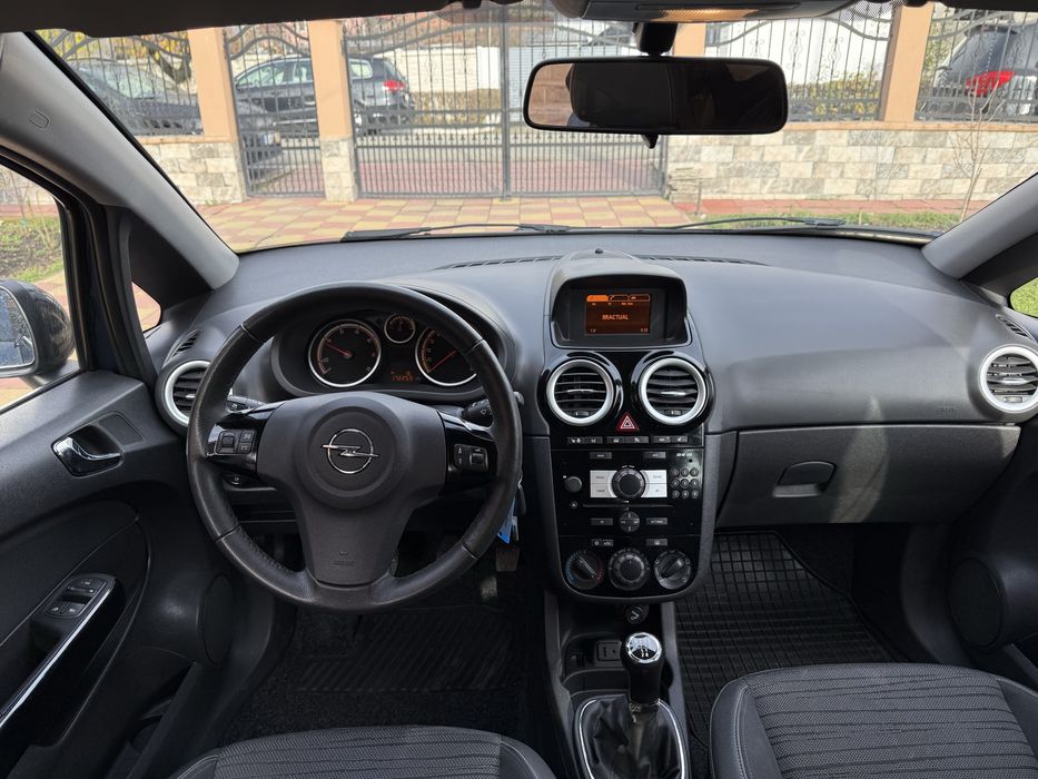 Opel Corsa 1,3CDTI-2015-euro5-95cp-model deosebit-recent adusa