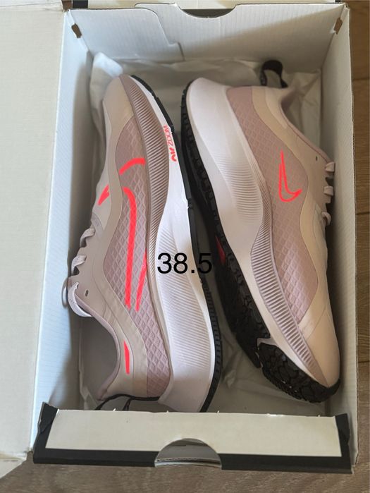 Nike !!!маратонки!!!