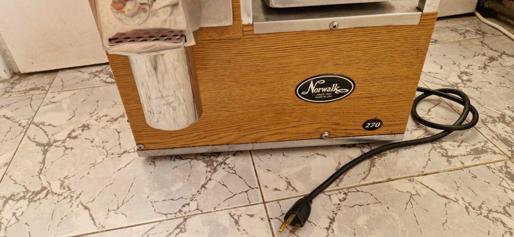 Norwalk Juicer (270 Hydraulic Press),Storcator de fructe si legumele