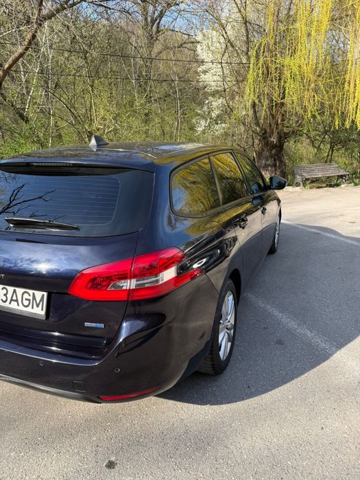Peugeot 2016 308 SW Executive Blue HDI