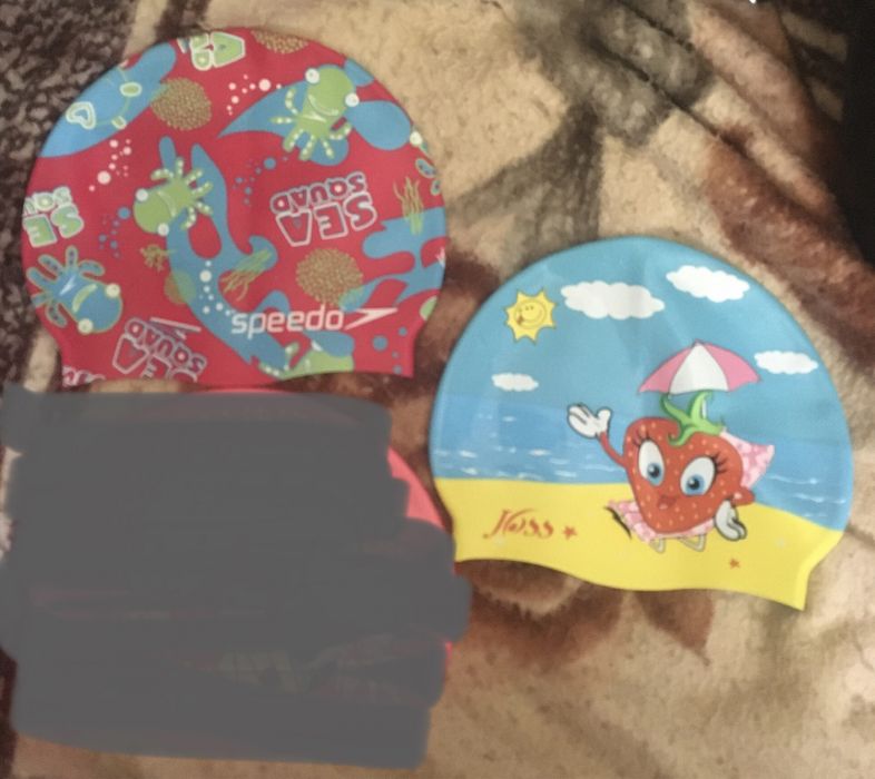 Для плавания шапочка, резинки