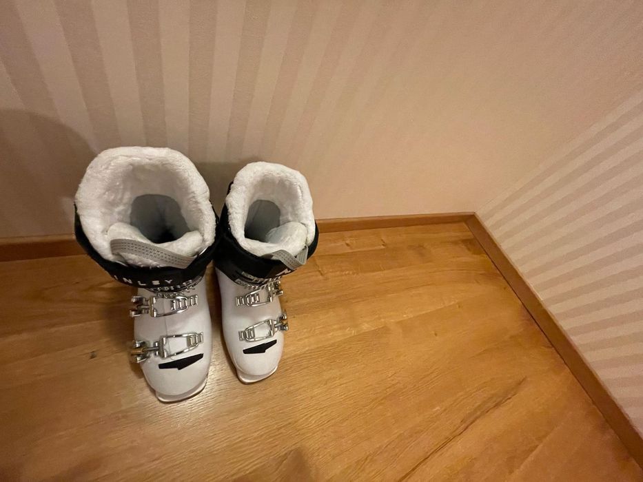 Clăpari schi copii McKinley mărime 23.5 – ca noi